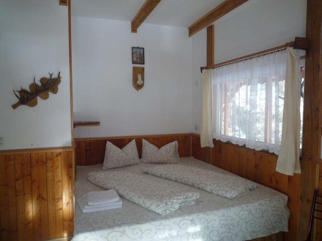 Pensiunea Mioritica Sibiel Room photo